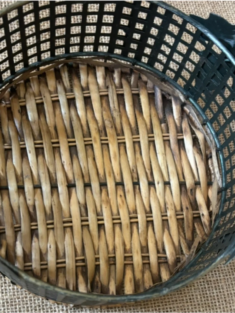 Distressed Leaf Open Weave Metal Basket with Wicker Base Rustic Farmhouse Tuscan